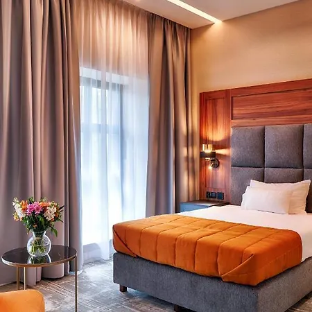 Отель Grand Focus 4*