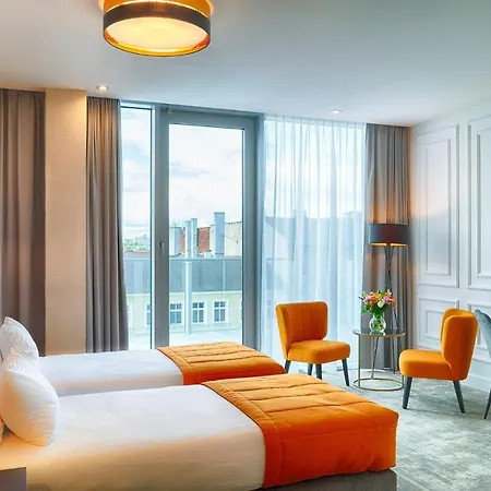 Grand Focus Hotel