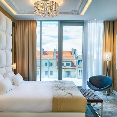 Отель Grand Focus