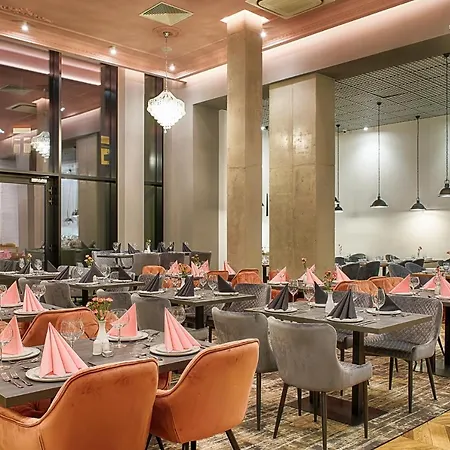 호텔 Grand Focus 슈체친