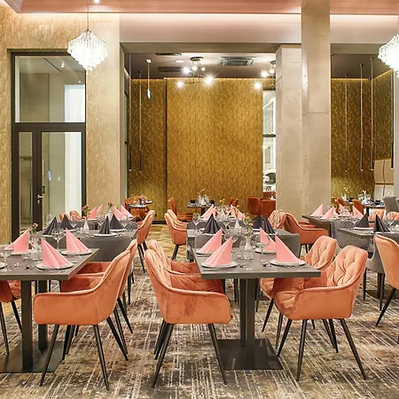 Grand Focus 호텔 슈체친